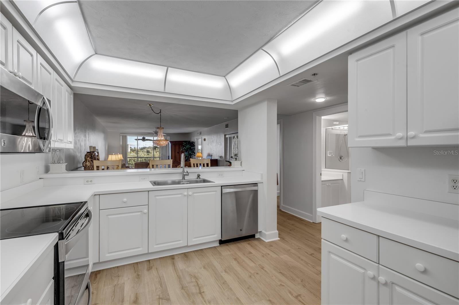 BOUCHELLE ISLAND CONDO - Residential