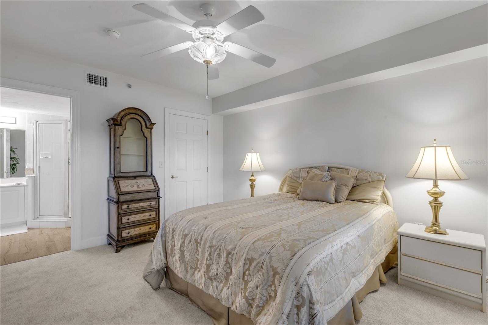 BOUCHELLE ISLAND CONDO - Residential