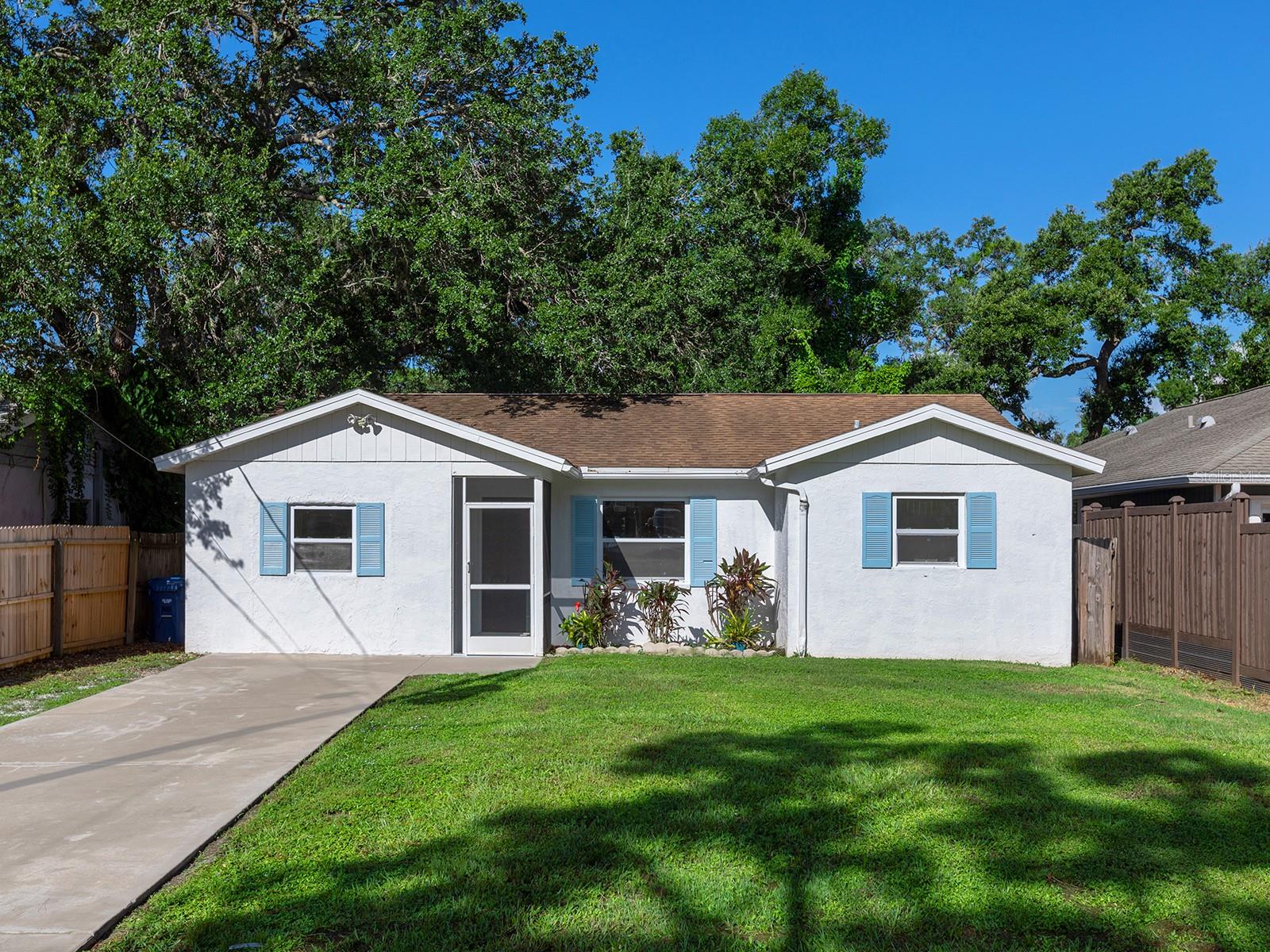 4260 BELL AVENUE, SARASOTA, FL, 34231 1 4260 BELL AVENUE