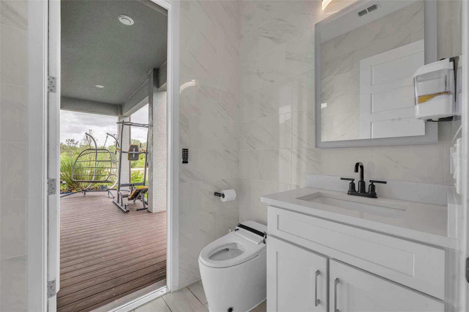 SAND LAKE SOUND - Residential