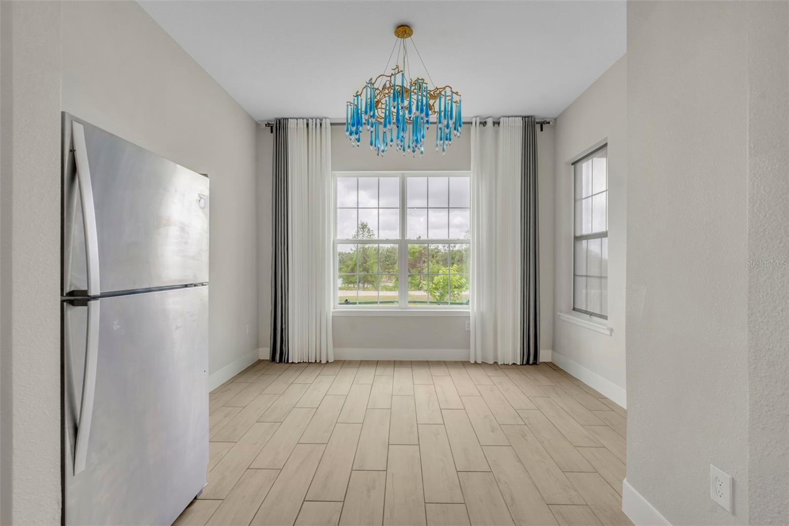 SAND LAKE SOUND - Residential