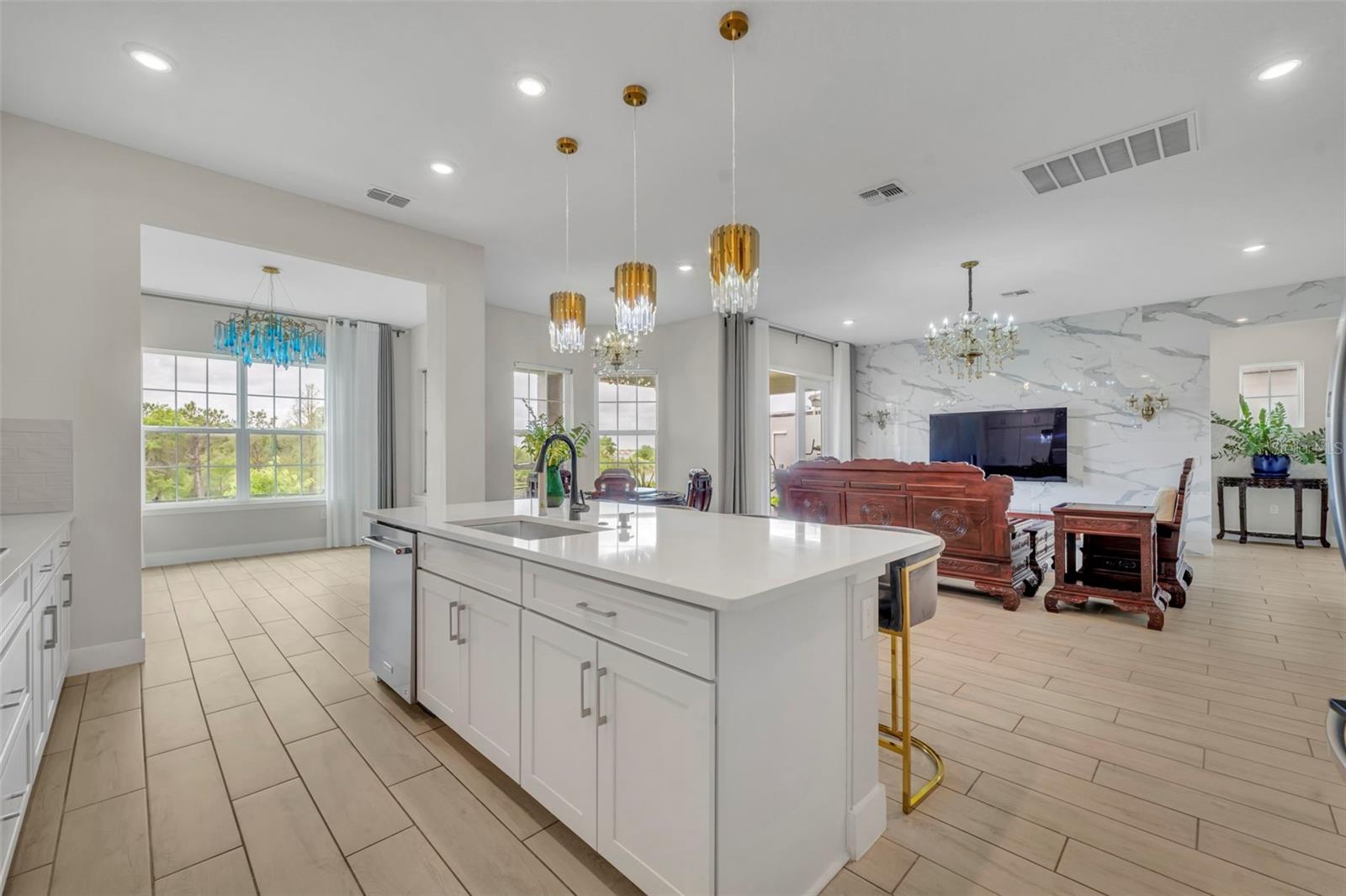 SAND LAKE SOUND - Residential