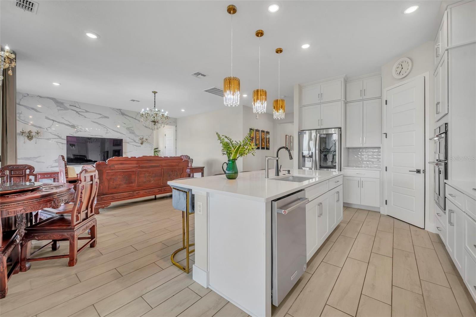 SAND LAKE SOUND - Residential