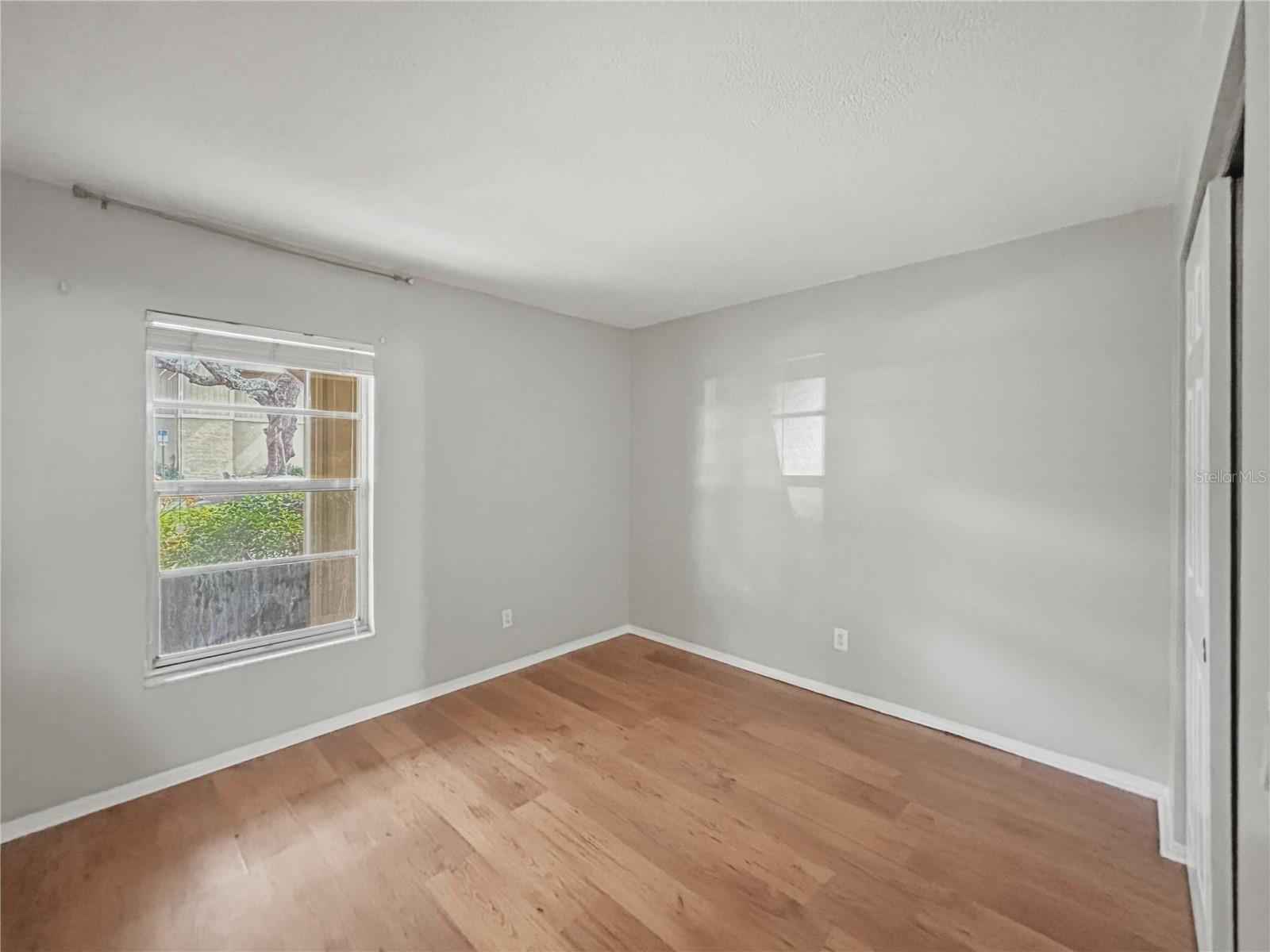 1FK | THE OAKS UNIT VIII A CONDOMINIUM - Residential