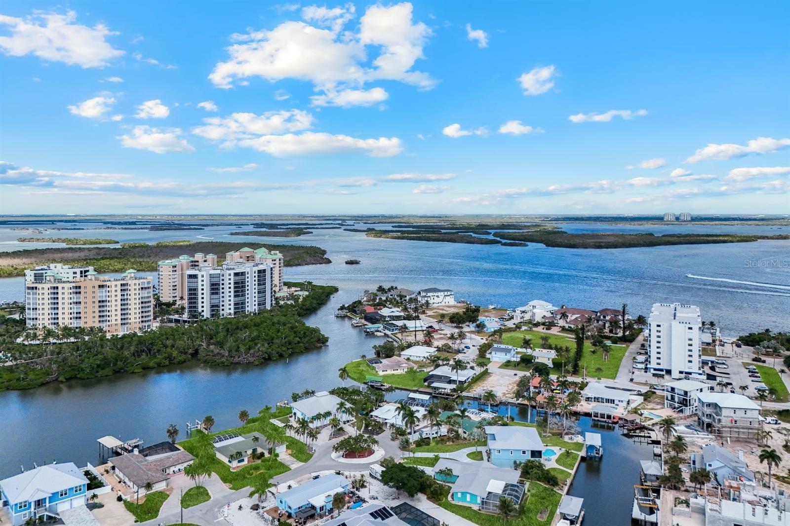 LAGUNA SHORES - Residential