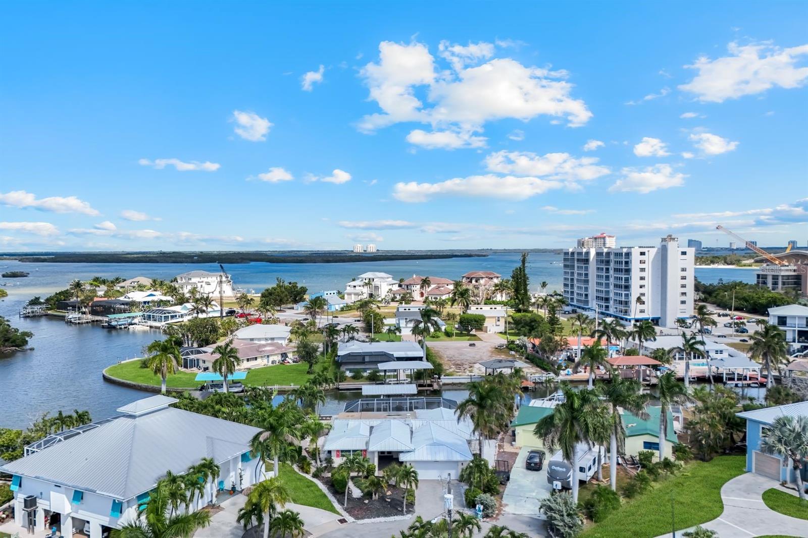 LAGUNA SHORES - Residential