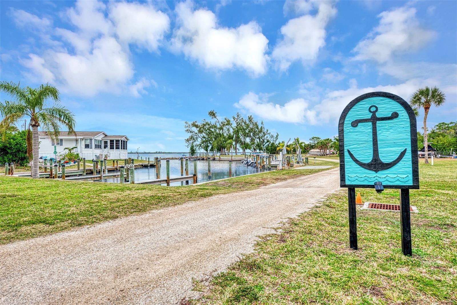 PARK POINTE MOB HME VLGE - Land