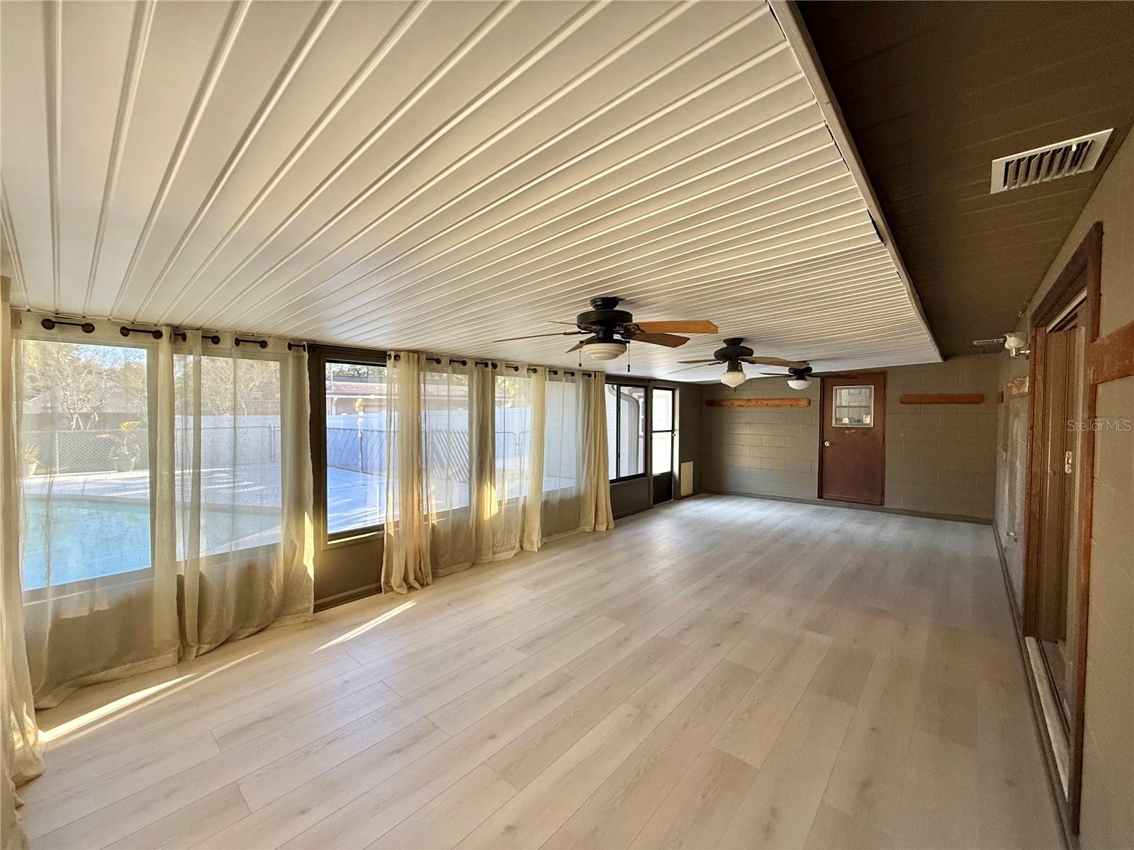 S & S ACRES - Residential Lease