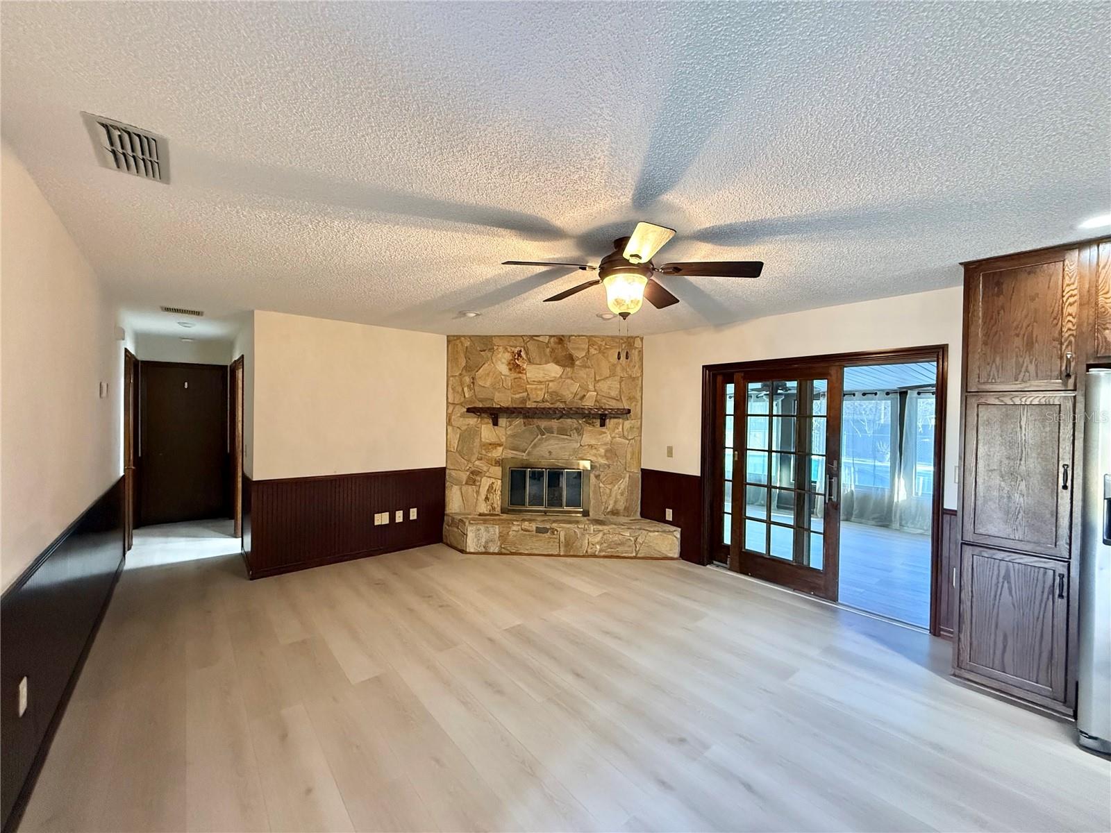 S & S ACRES - Residential Lease