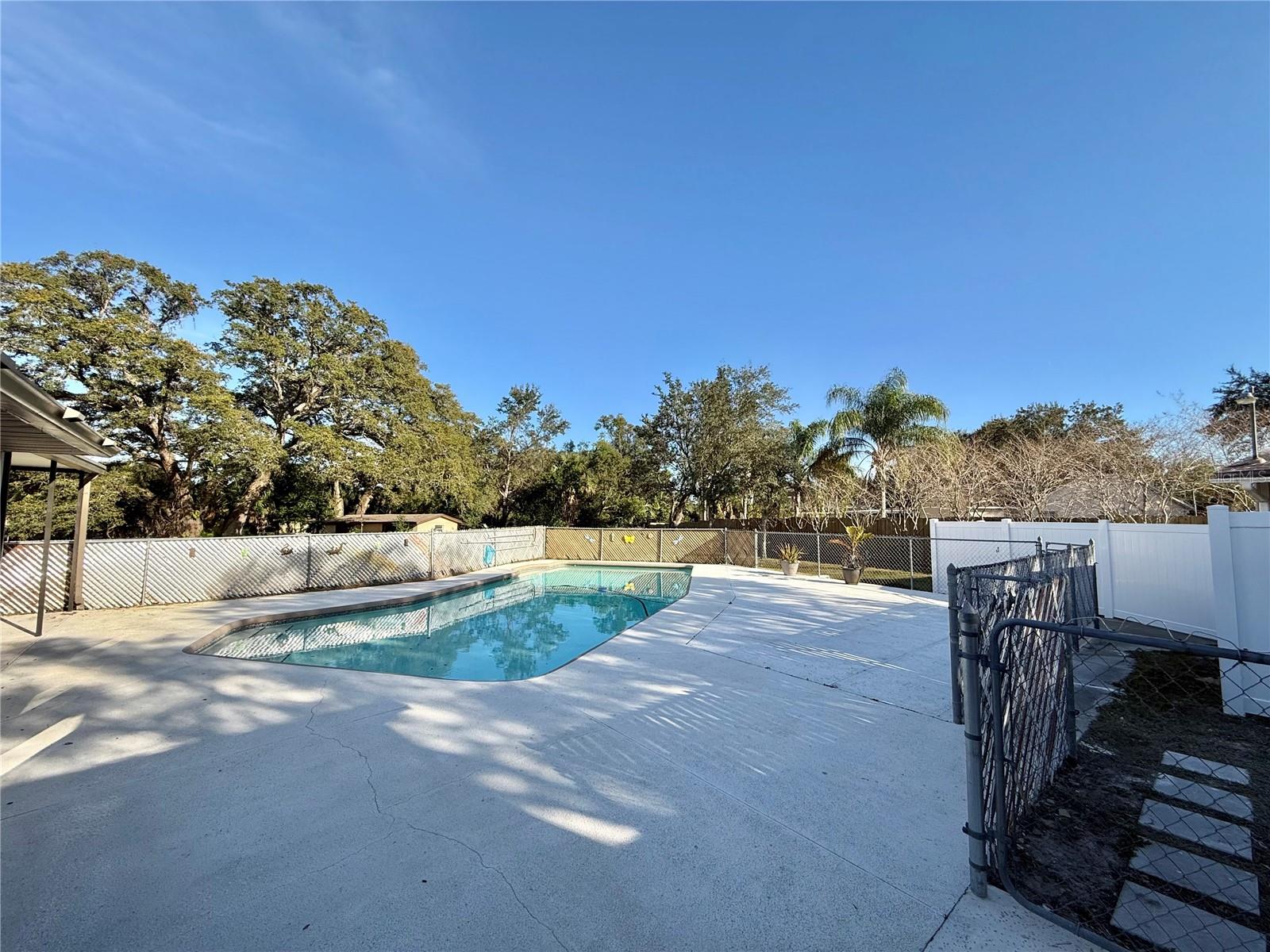 S & S ACRES - Residential Lease