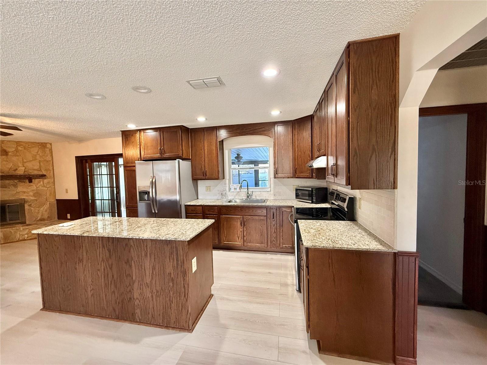 S & S ACRES - Residential Lease