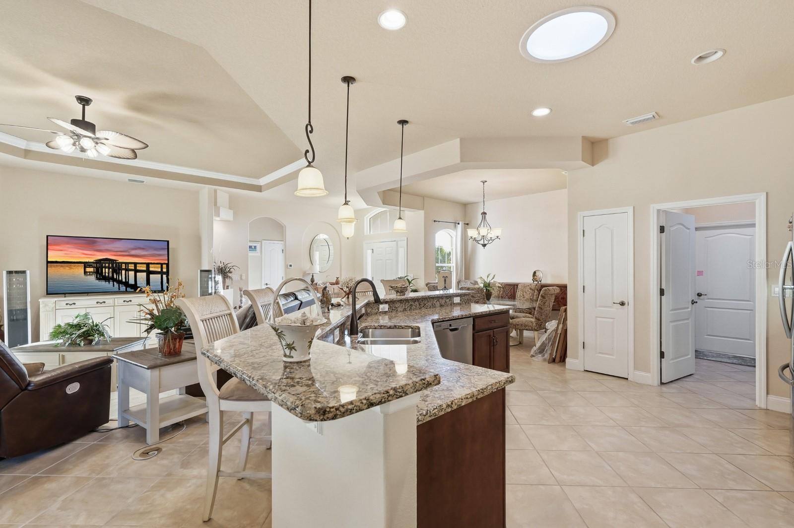 VERANO AT VENETIAN BAY - Residential