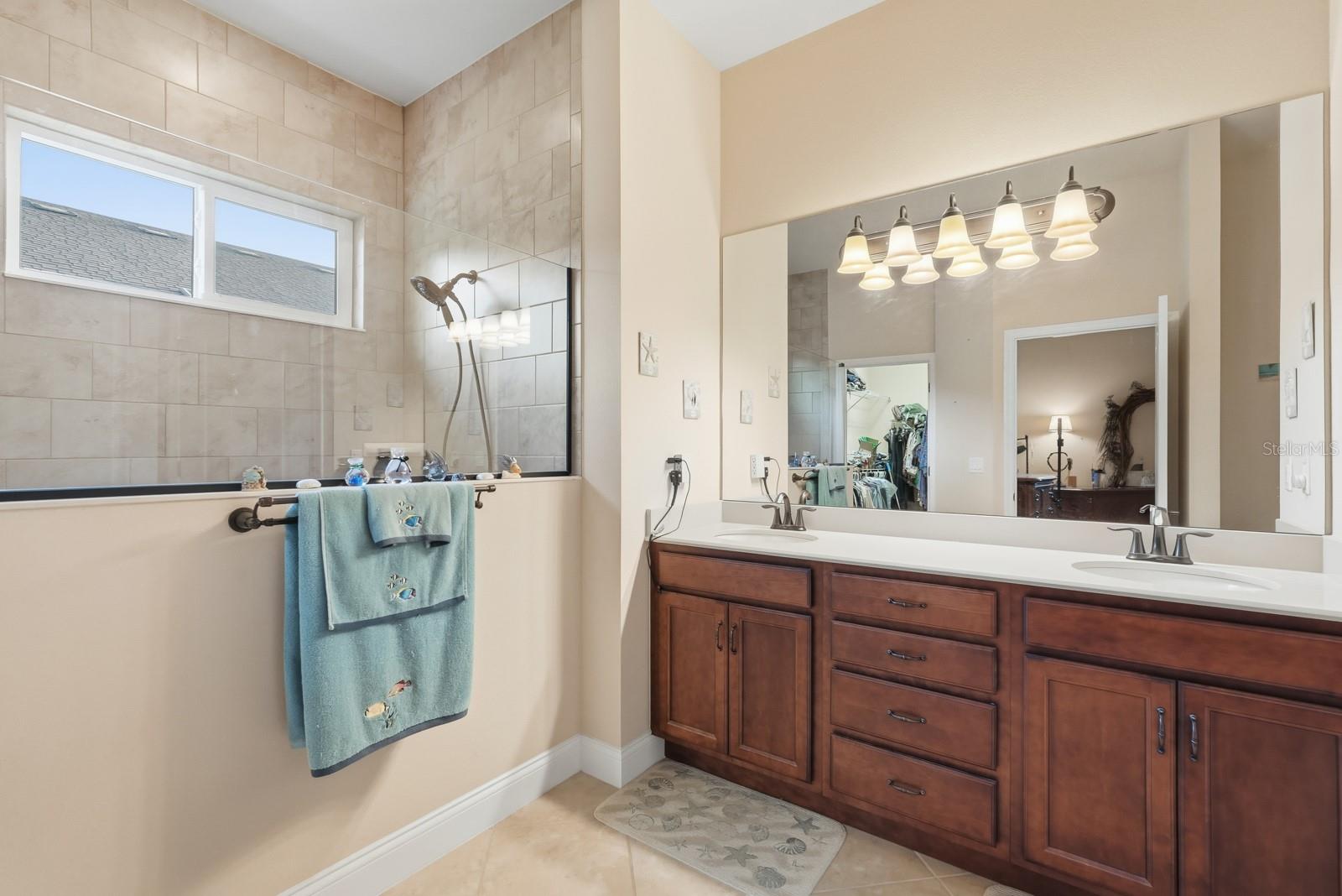 VERANO AT VENETIAN BAY - Residential