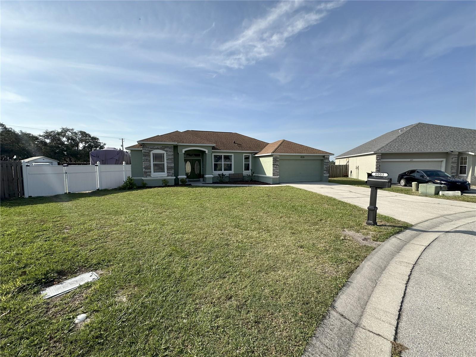 6003 LIVE OAK DRIVE