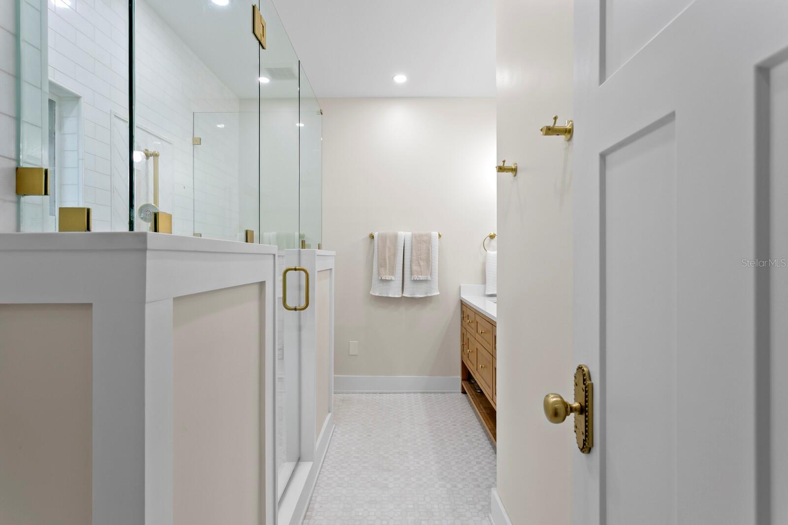 OLD KENTUCKY - Residential