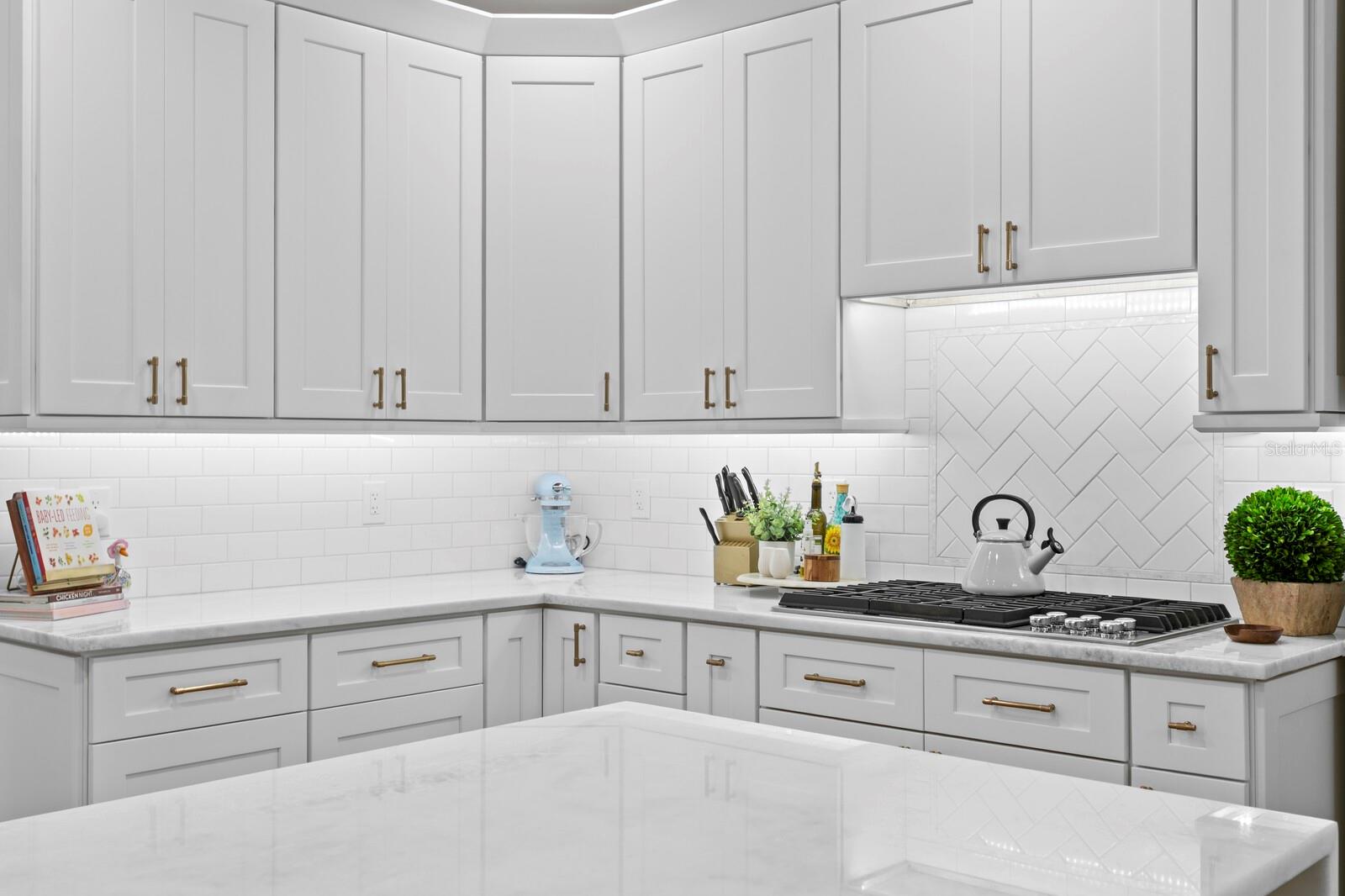 OLD KENTUCKY - Residential