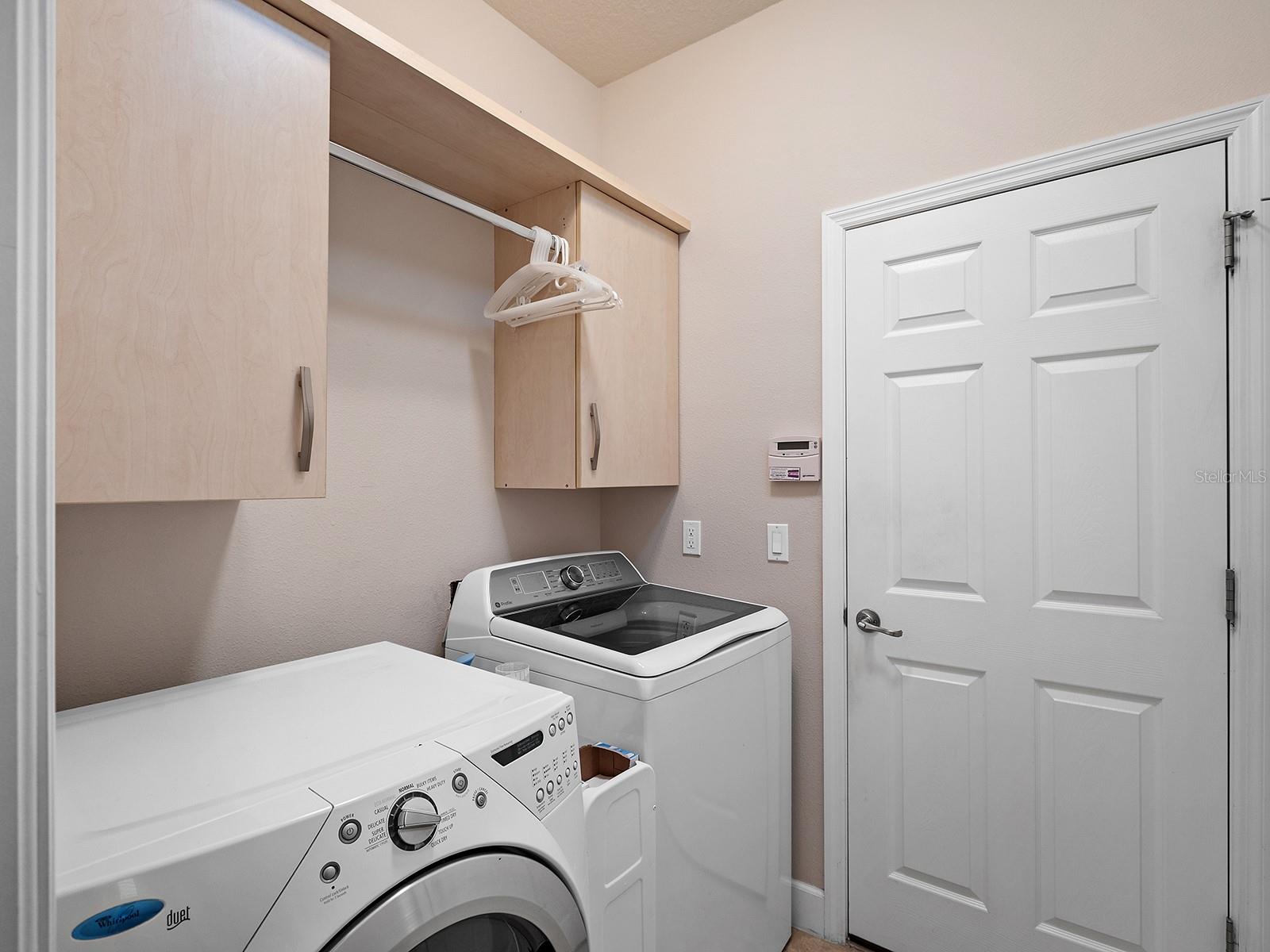 VENETIAN FALLS PH 2 - Residential