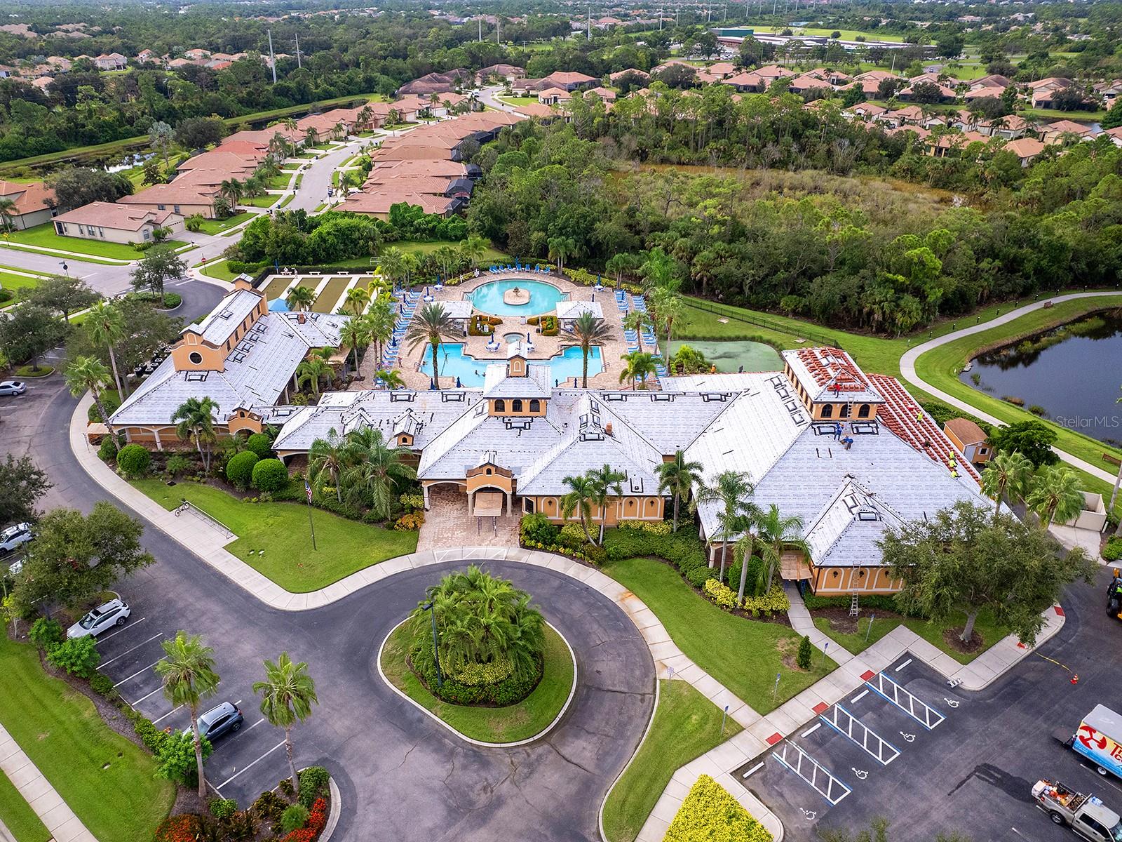 VENETIAN FALLS PH 2 - Residential