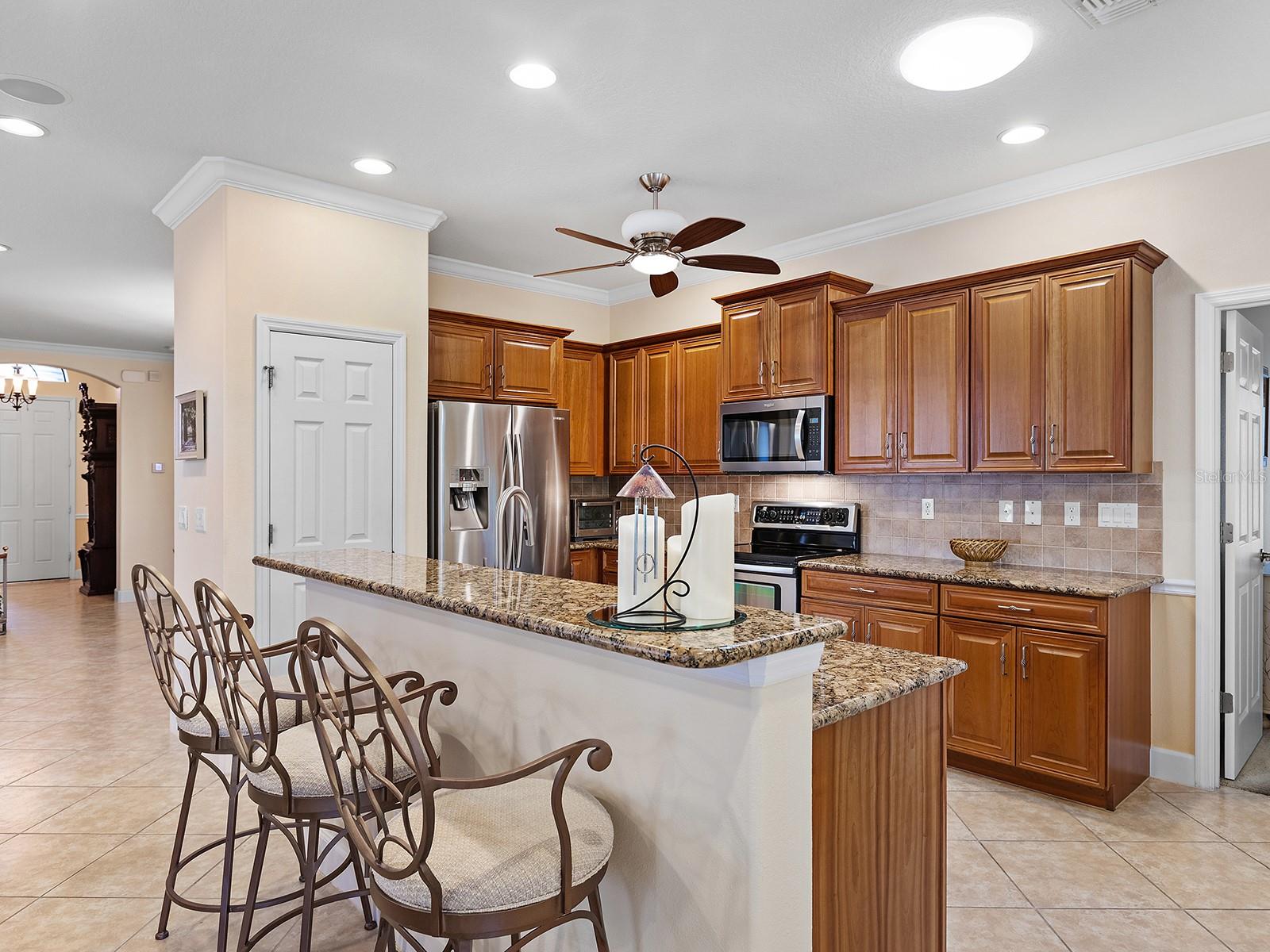 VENETIAN FALLS PH 2 - Residential