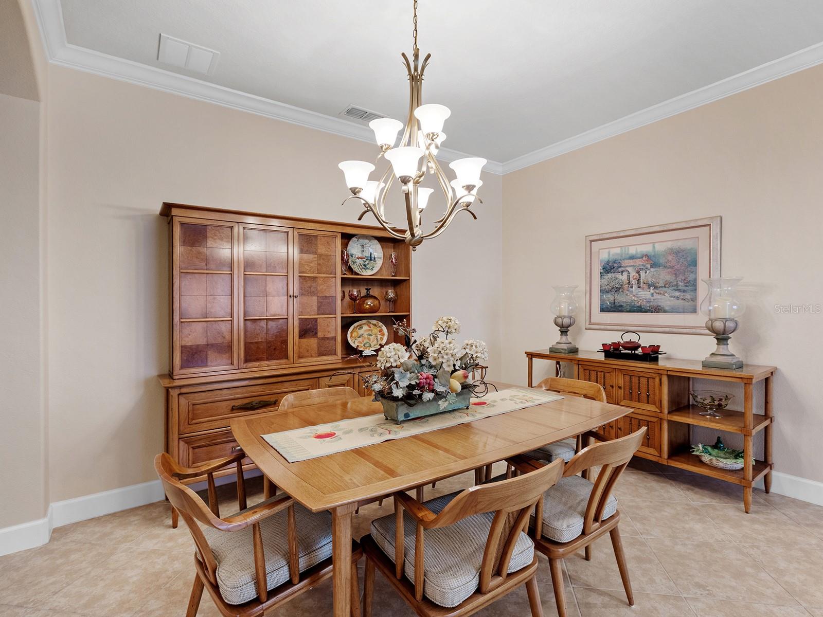 VENETIAN FALLS PH 2 - Residential