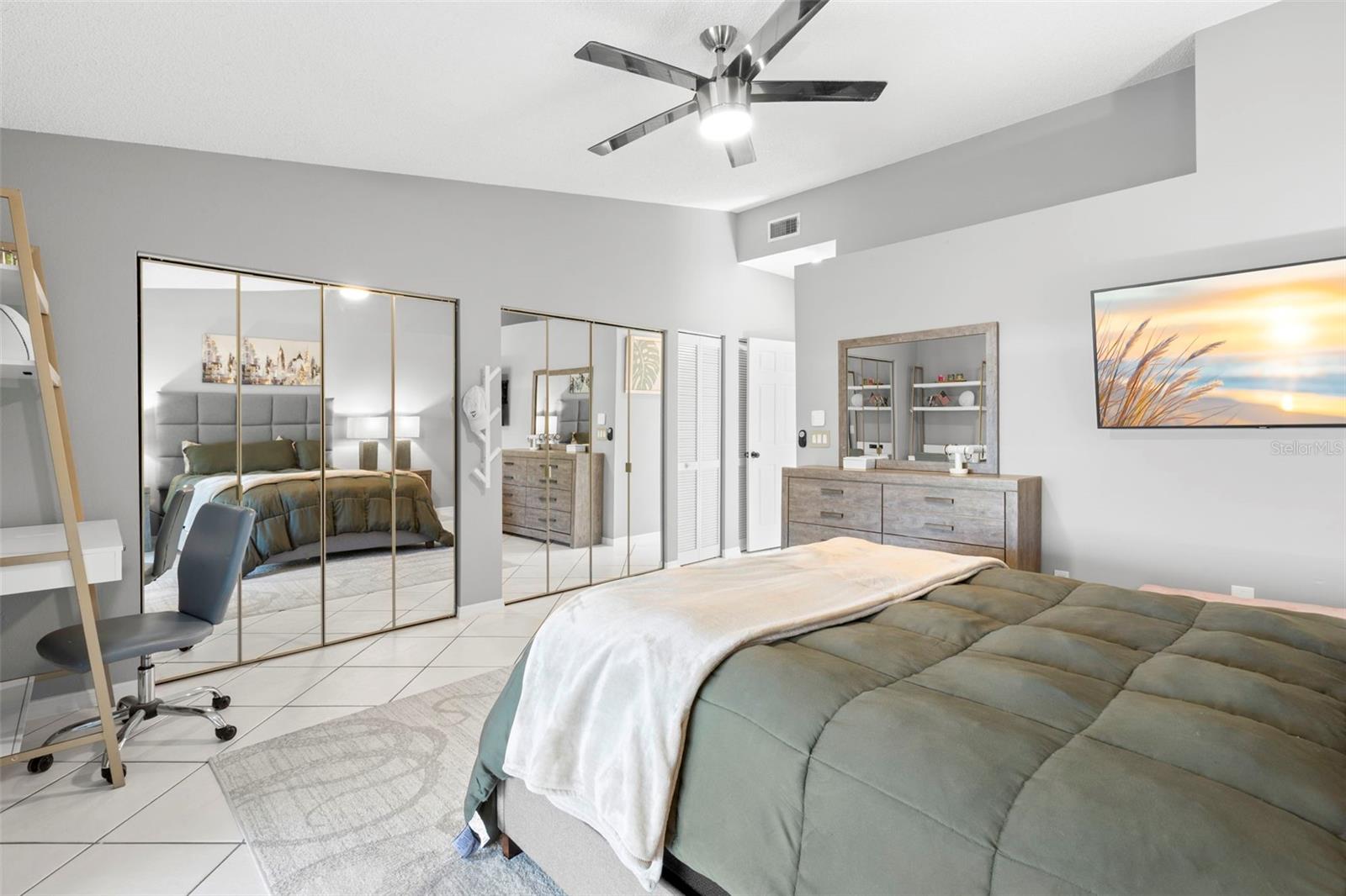 DOLPHIN WATCH TOWNHOMES HOA - Residential