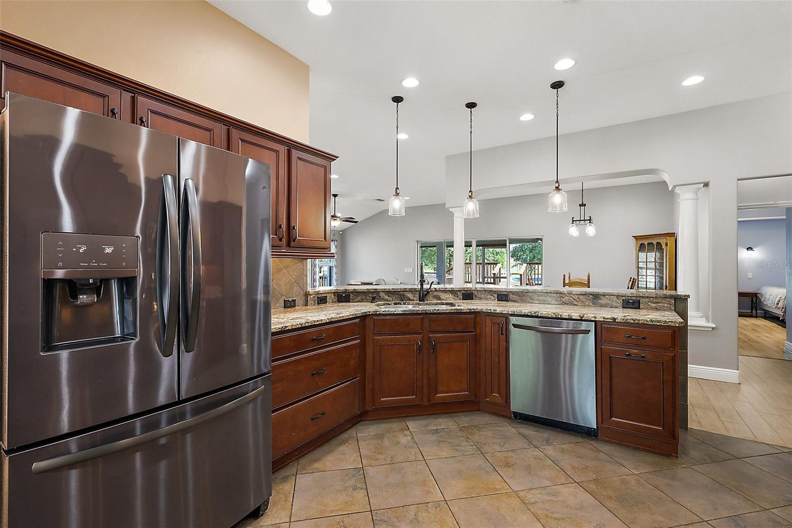 4606 COUNTY ROAD 128