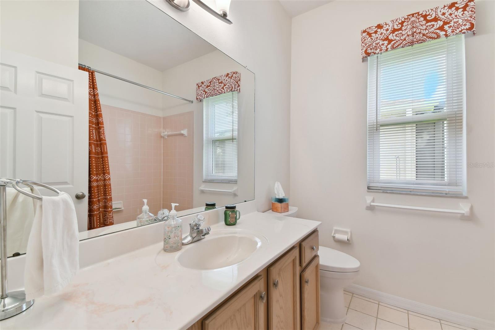 WARWICK HILLS - Residential