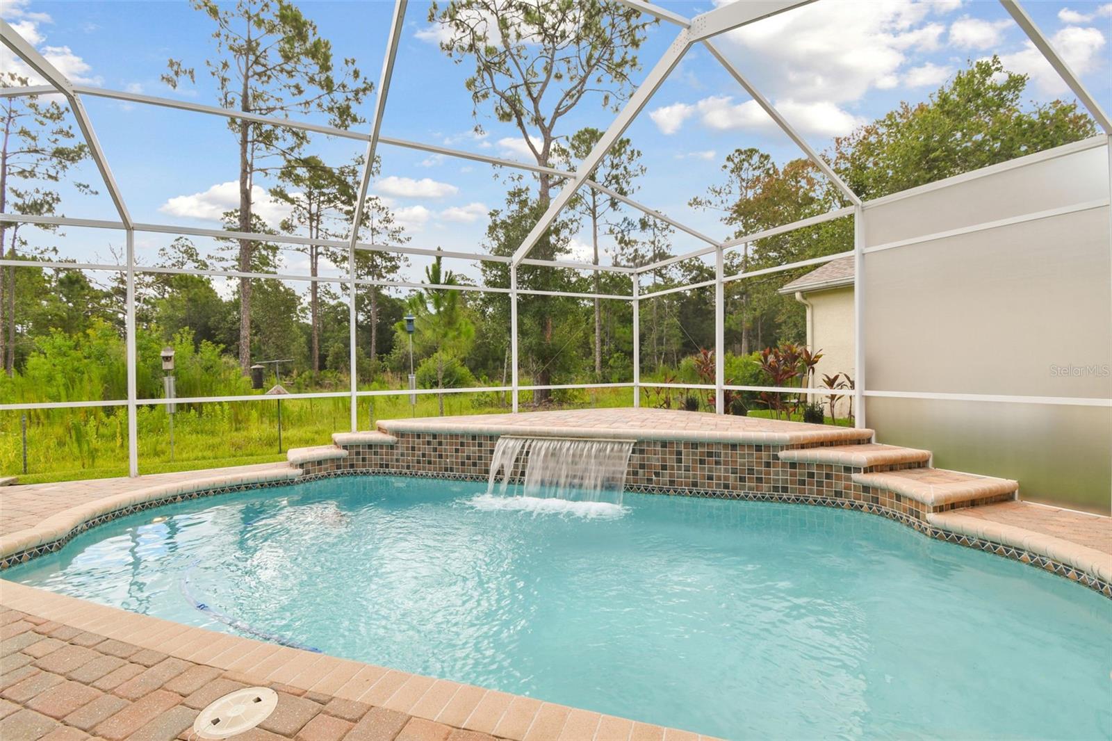 WARWICK HILLS - Residential