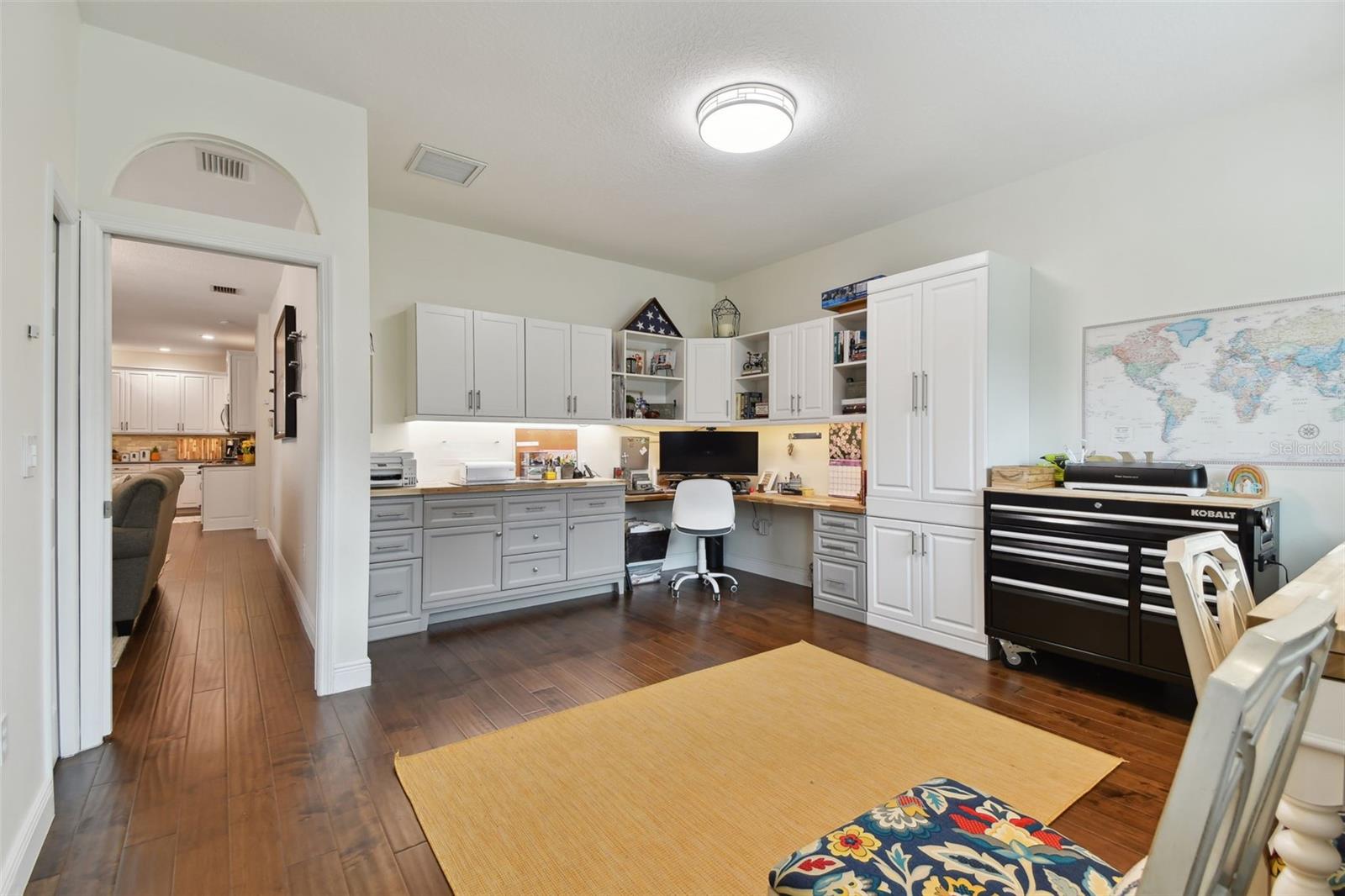 WARWICK HILLS - Residential