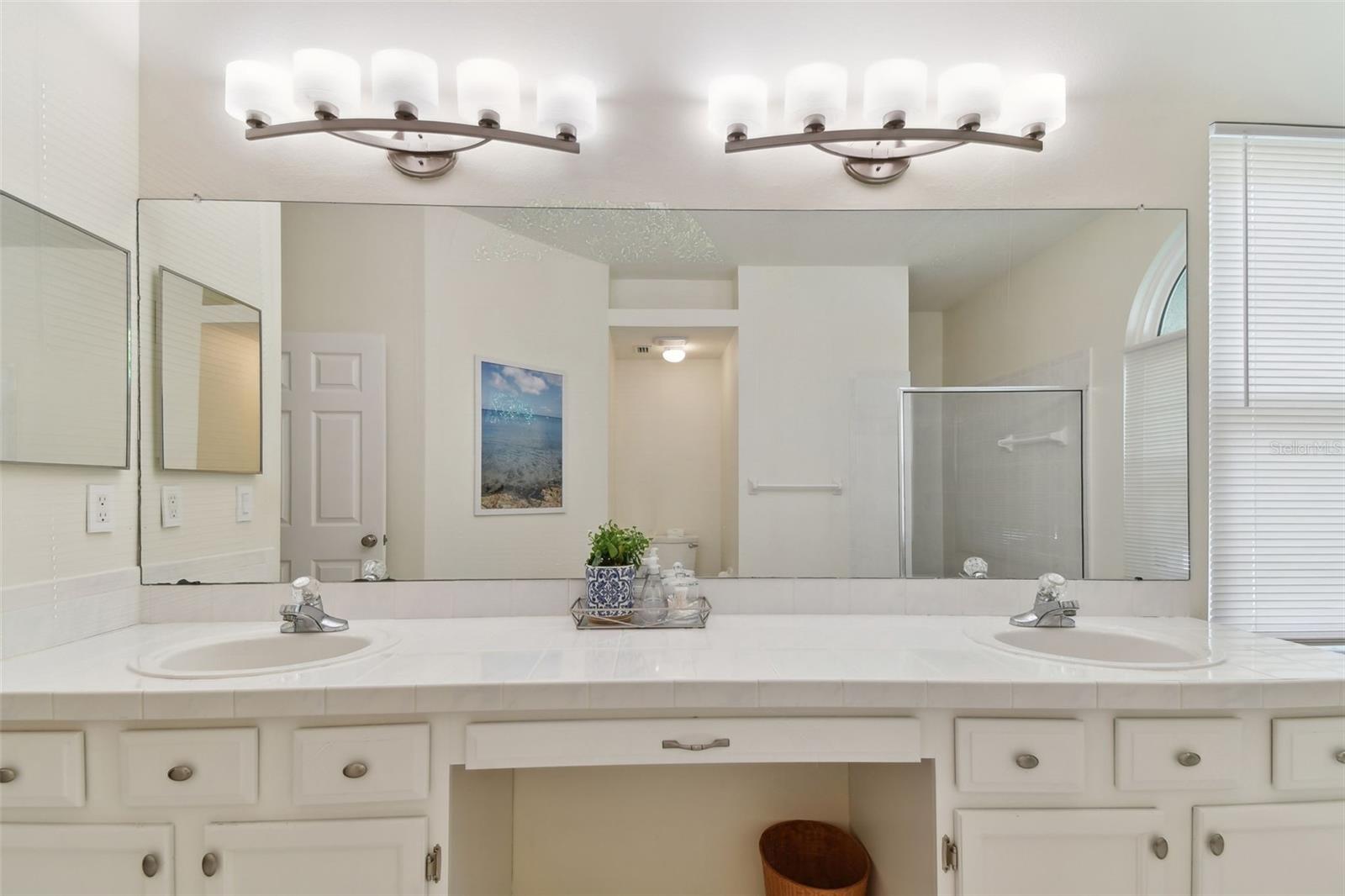 WARWICK HILLS - Residential