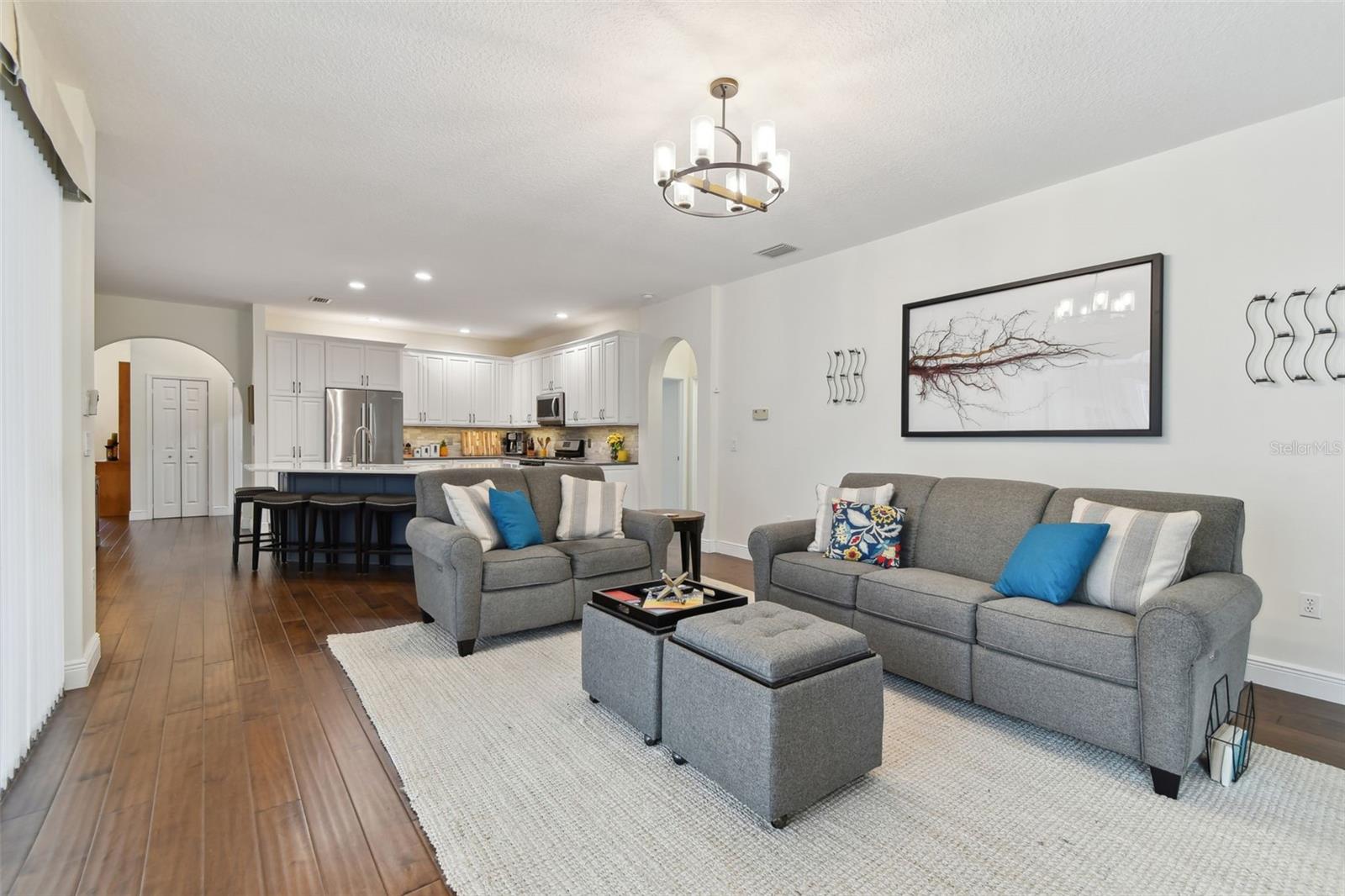 WARWICK HILLS - Residential