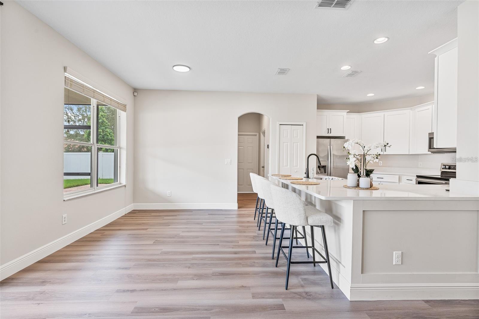 FORESTBROOKE PH 03 - Residential Lease