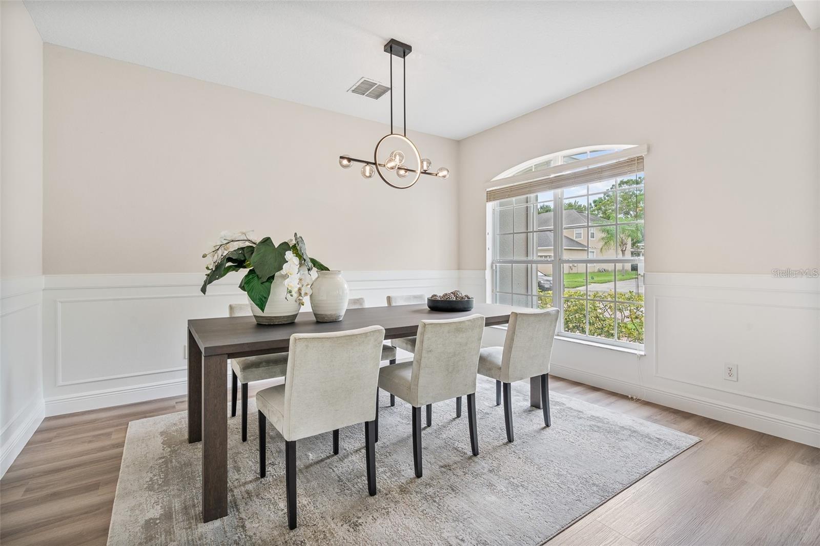 FORESTBROOKE PH 03 - Residential Lease