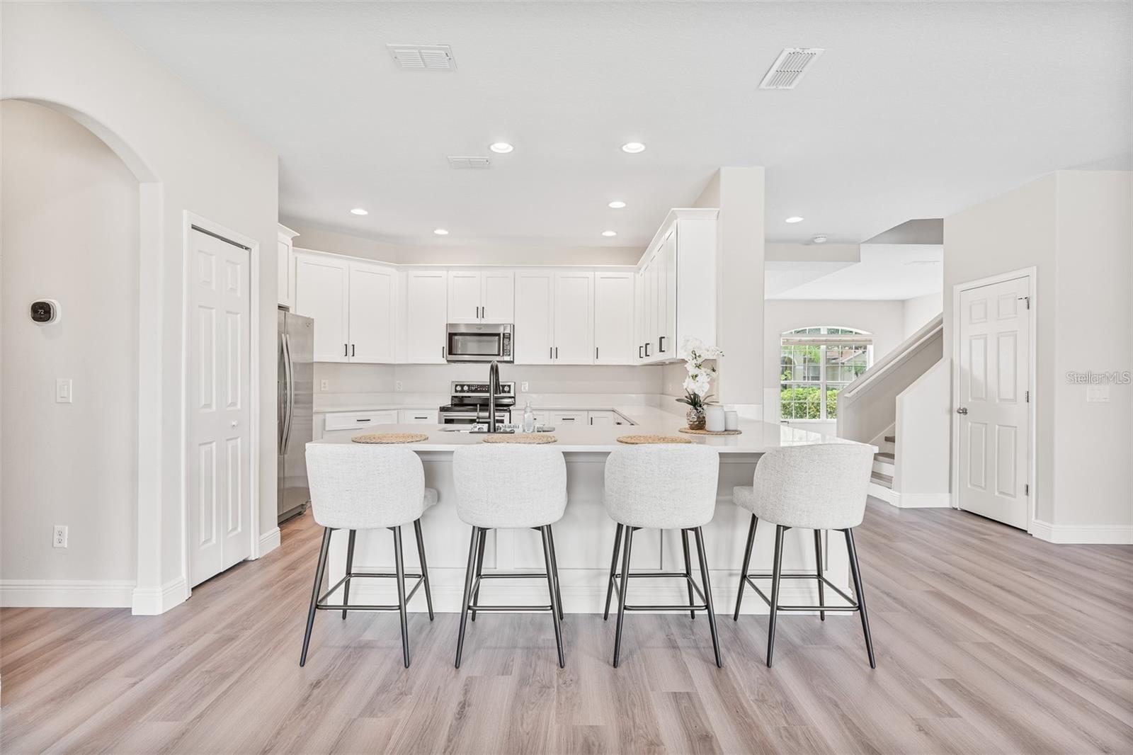 FORESTBROOKE PH 03 - Residential Lease