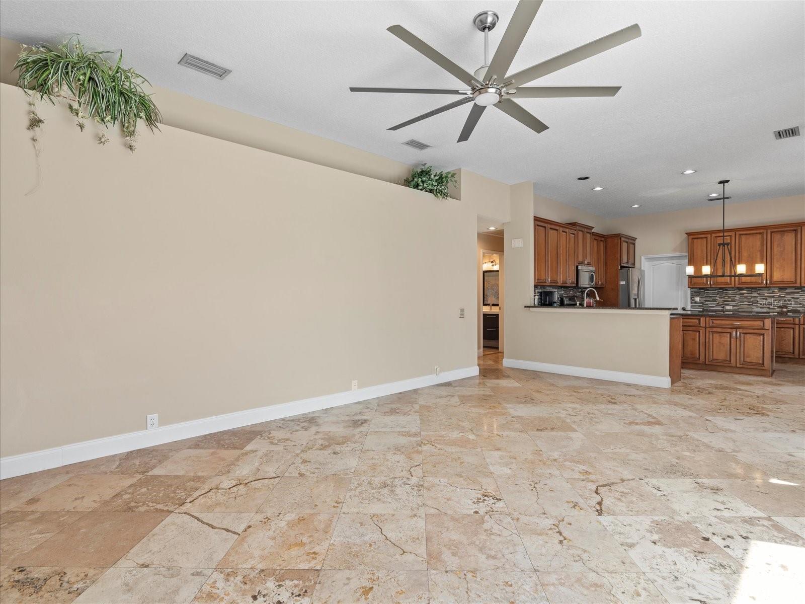WESTCHASE SEC 110 - Residential Lease