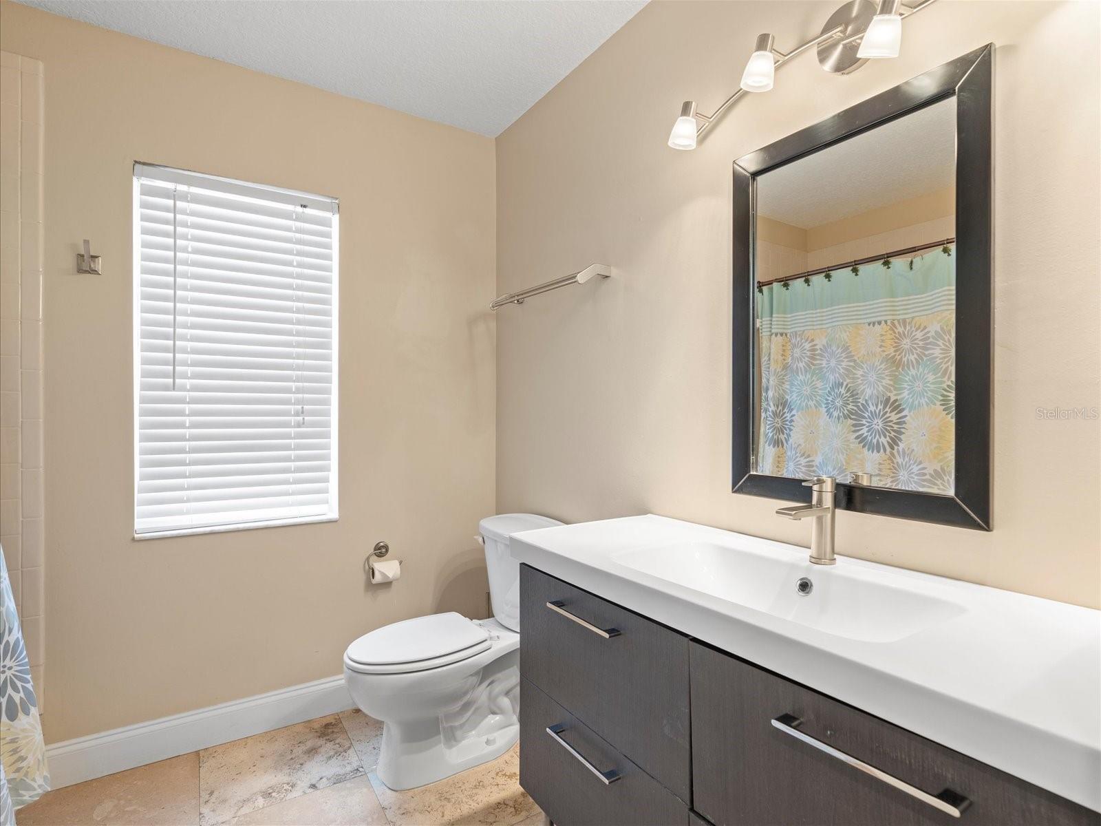 WESTCHASE SEC 110 - Residential Lease