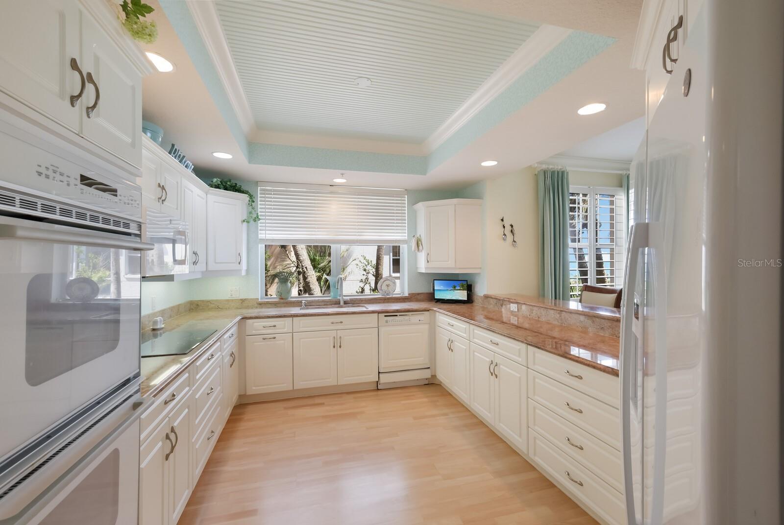 BOCA BAY HARBORSHORE - Residential