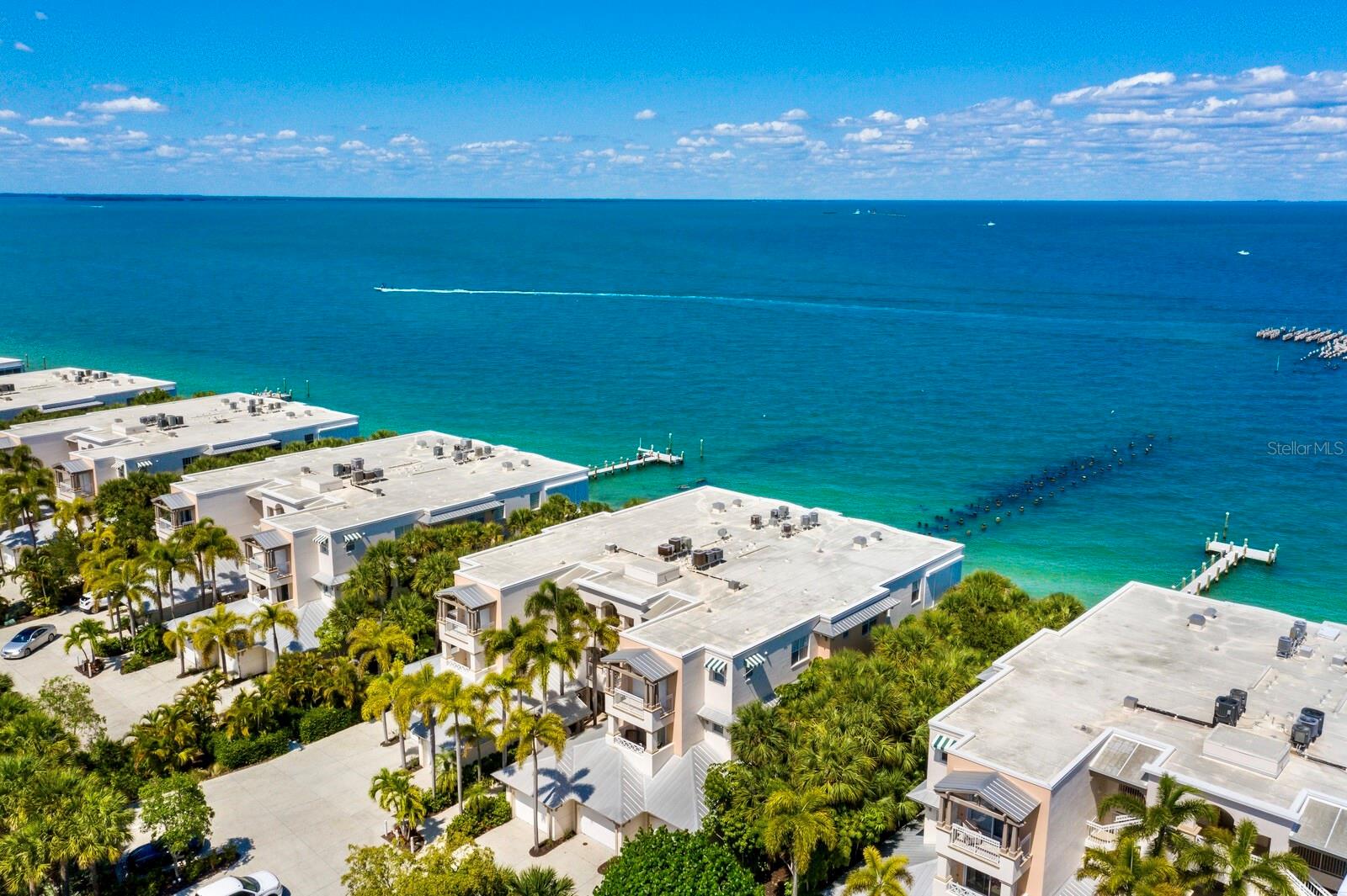 BOCA BAY HARBORSHORE - Residential