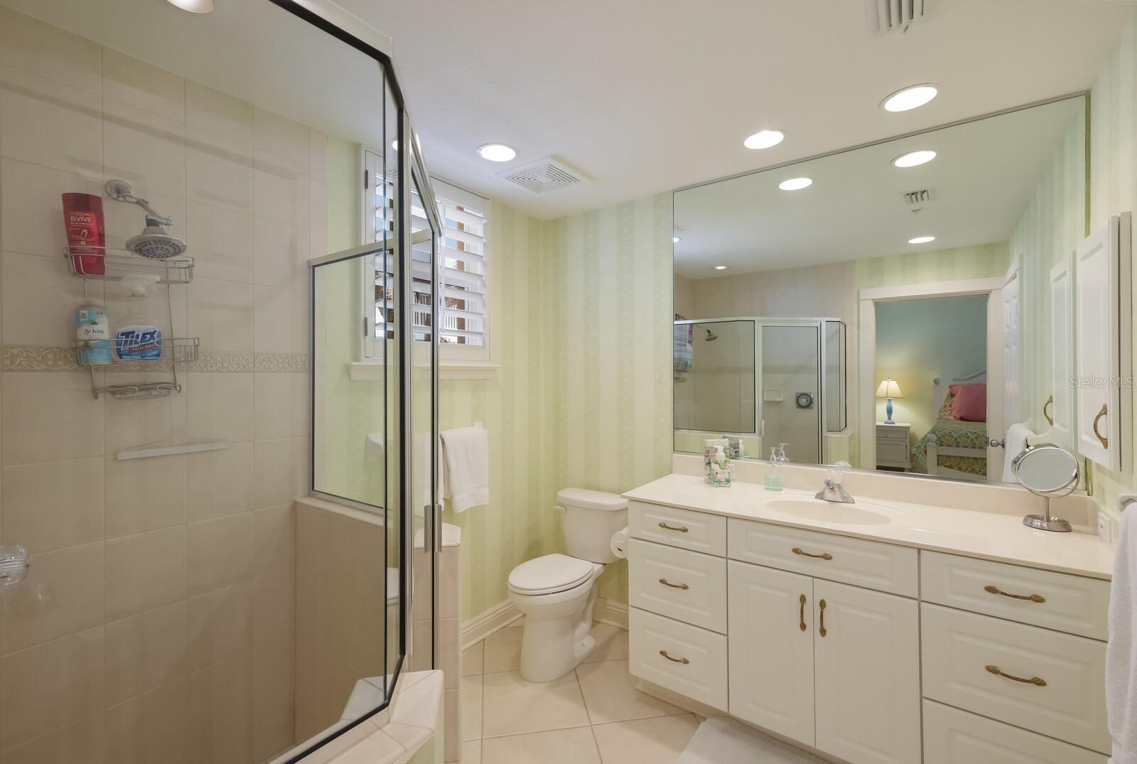 BOCA BAY HARBORSHORE - Residential