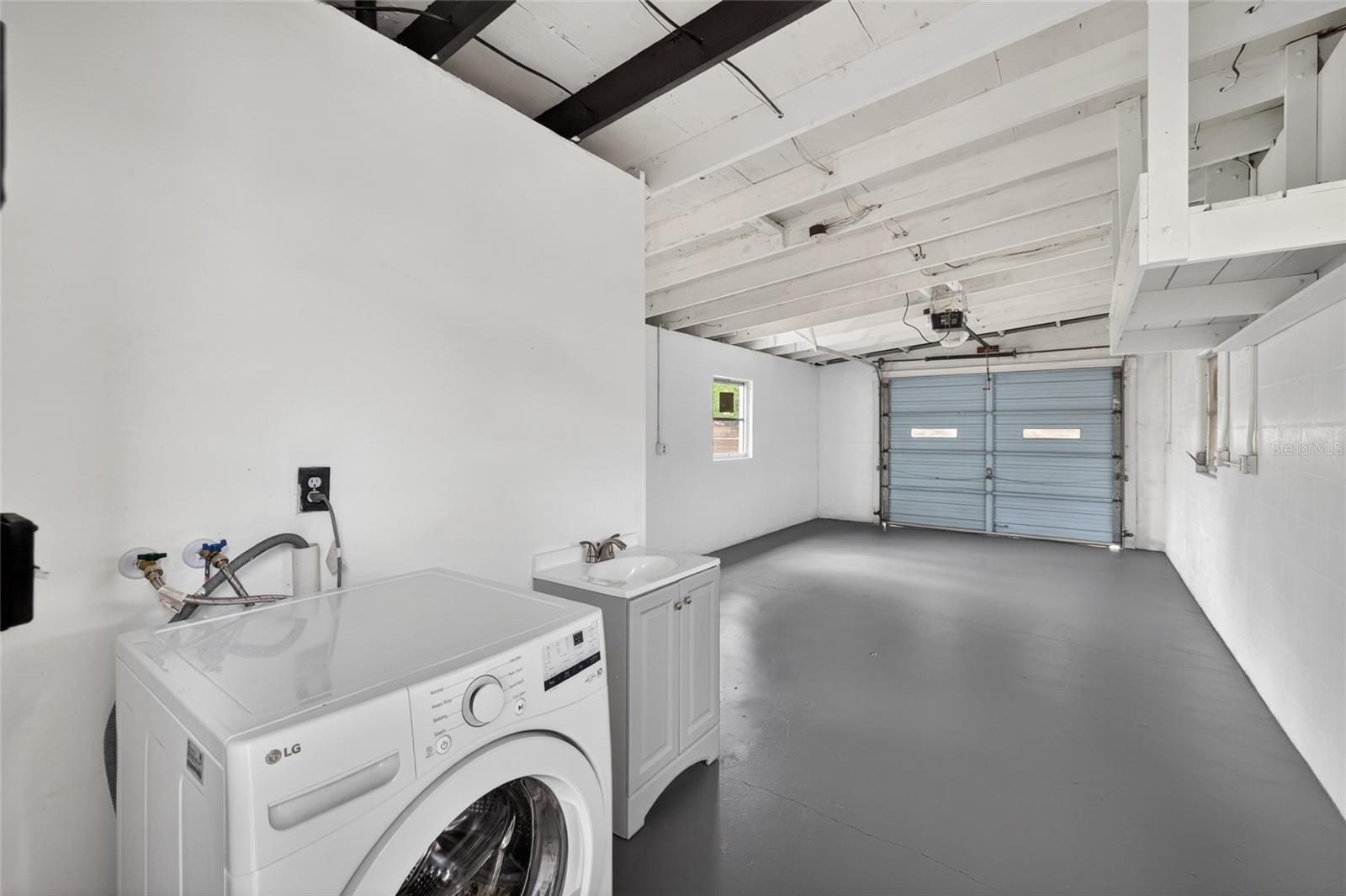 ZEHRCREST HEIGHTS BLK C, LOT 3 - Residential