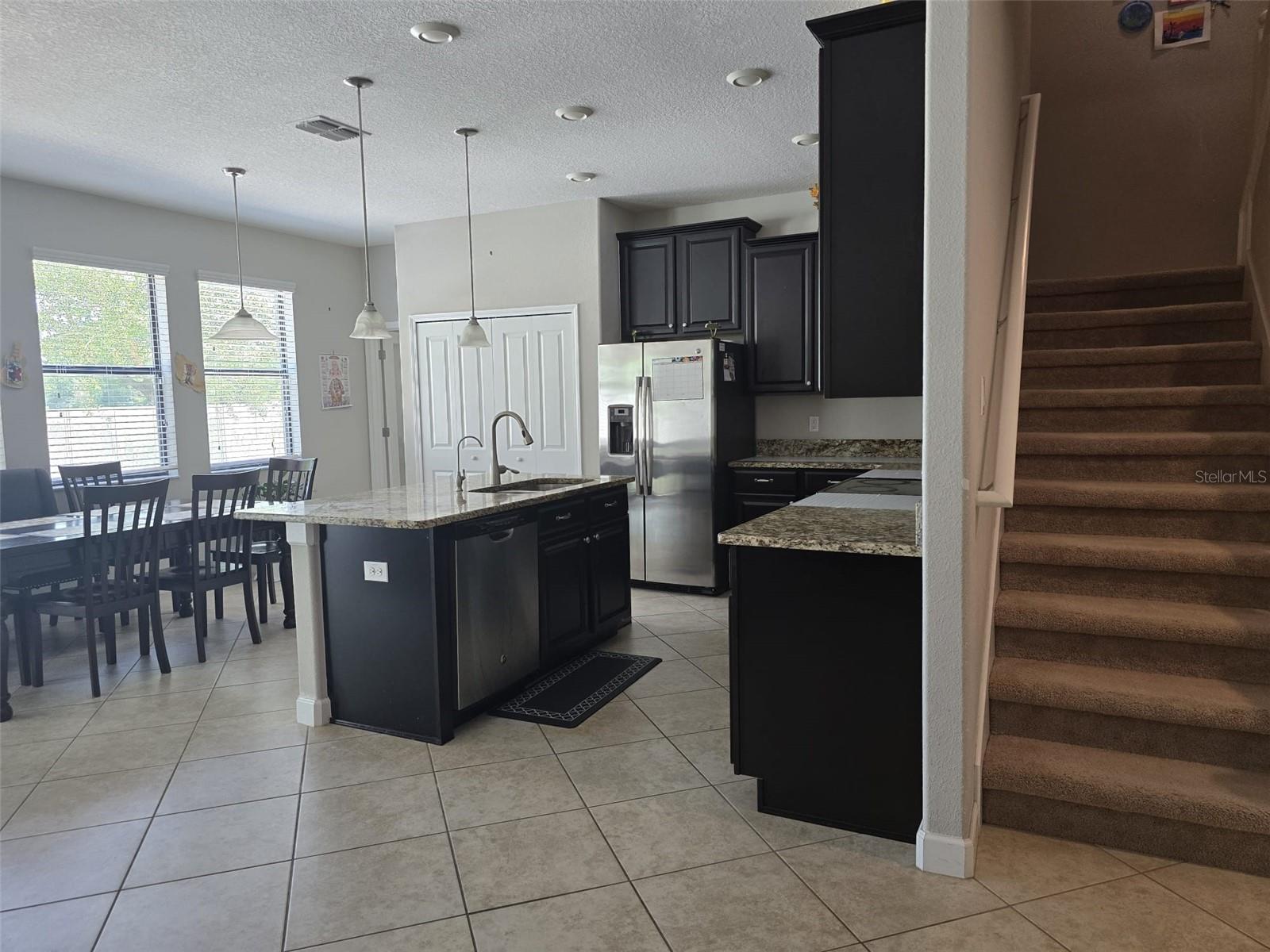 CONCORD STN PH 5 UNS A1 & A2 - Residential Lease