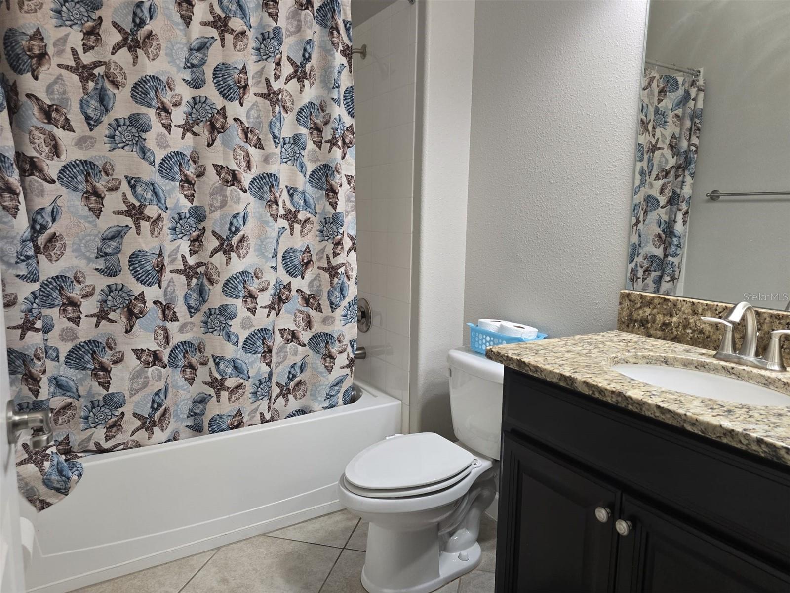 CONCORD STN PH 5 UNS A1 & A2 - Residential Lease