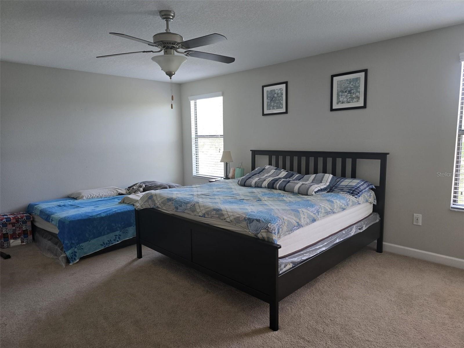 CONCORD STN PH 5 UNS A1 & A2 - Residential Lease