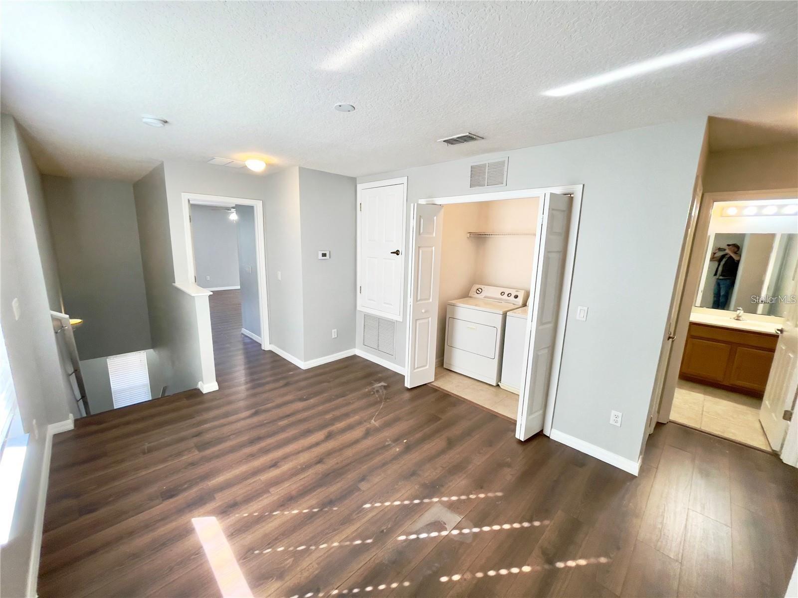 WALDEN CHASE - Residential Lease