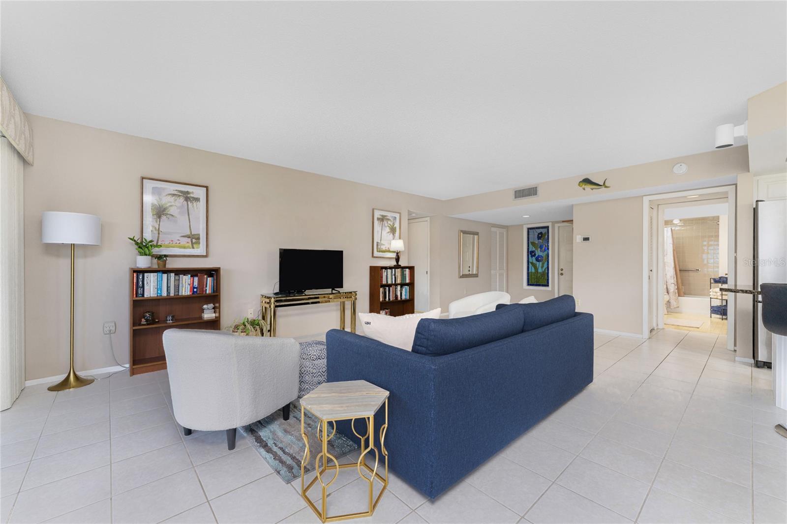 MARINA NORTH SHORE CONDO - Residential