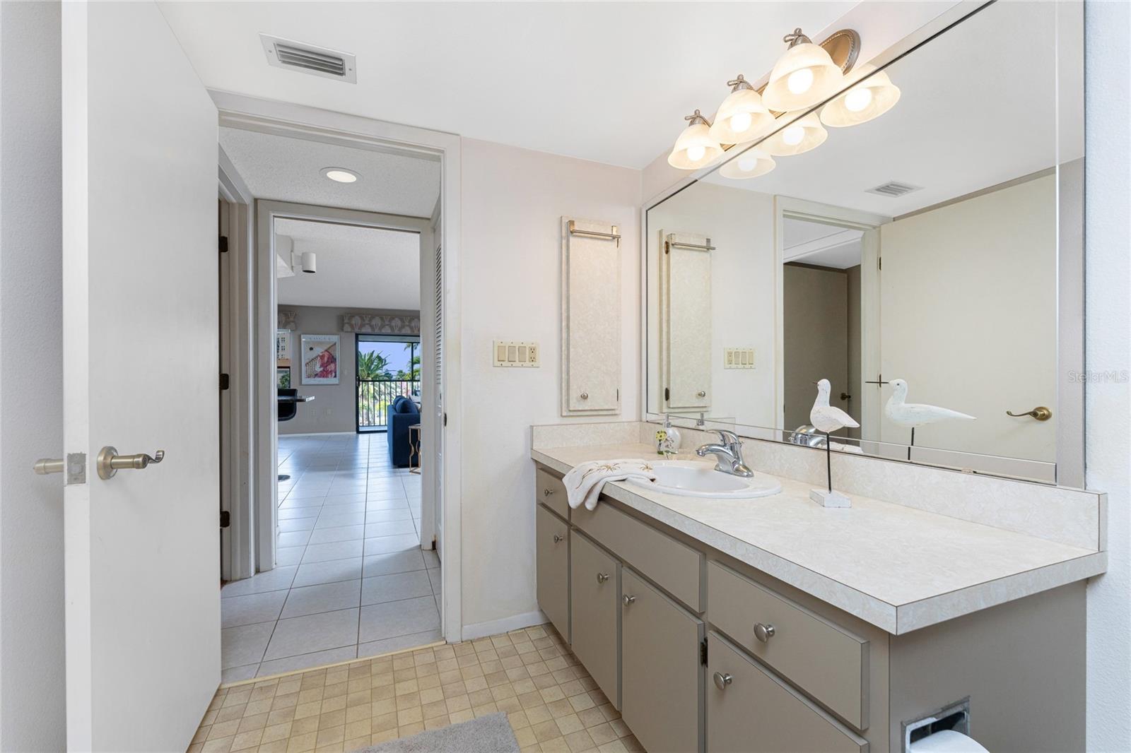 MARINA NORTH SHORE CONDO - Residential