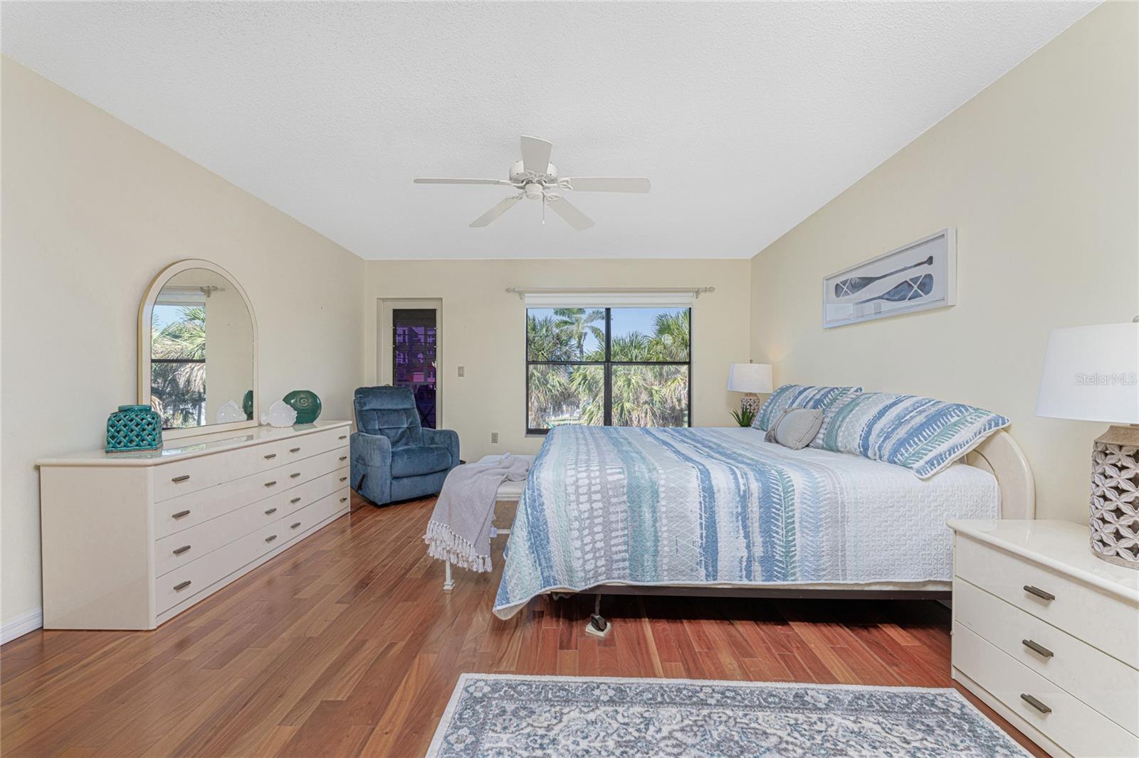 MARINA NORTH SHORE CONDO - Residential