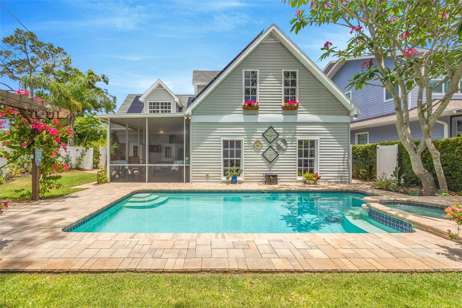 ALLENDALE TERRACE BLKS A-B-1-2-3-4-5-6 - Residential