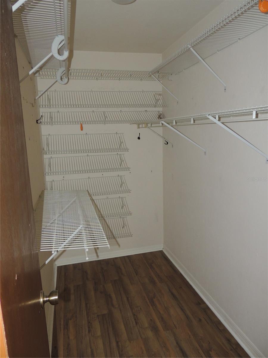 CARRIAGE HOUSE LANE - Residential