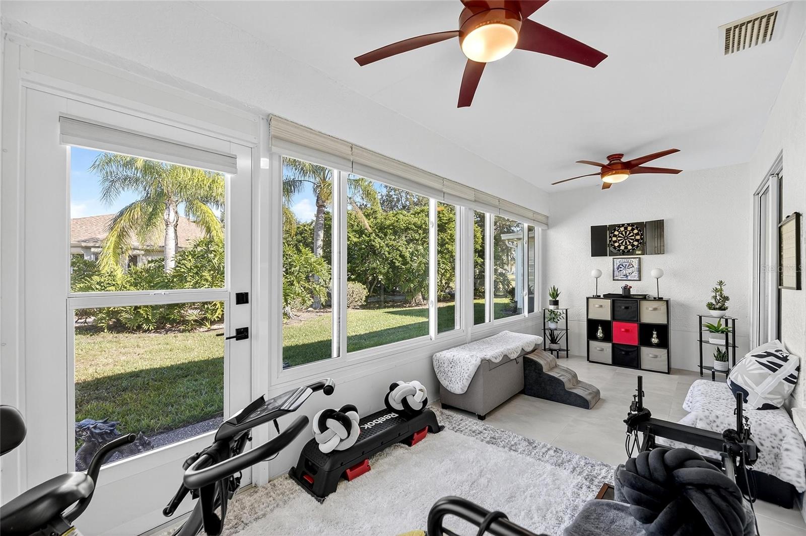 CORINTH CONDO - Residential